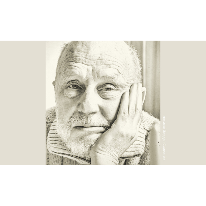 za-info-18-01_700x700_pad_478b24840a