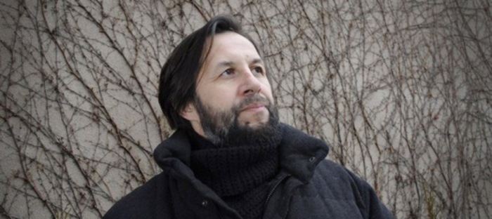 ezii-m-h-rb-ek_700x700_fit_478b24840a