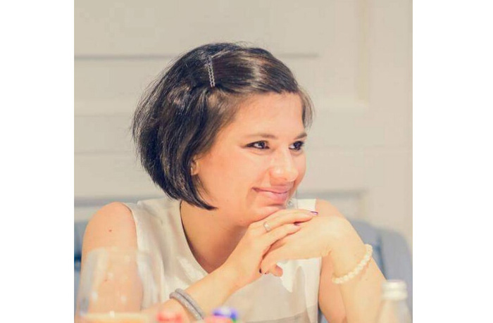 eva-lubomirova01_700x700_fit_478b24840a