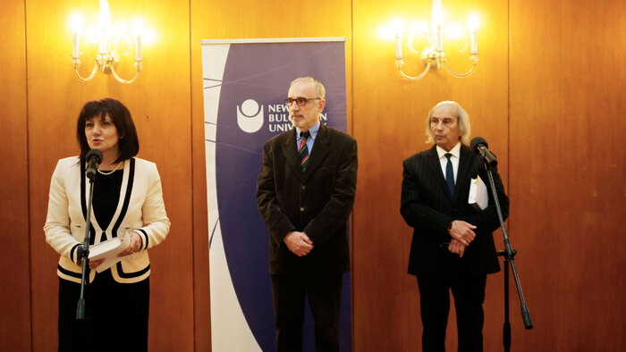 1299147_700x700_fit_478b24840a