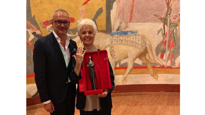 rainacover_700x700_fit_478b24840a