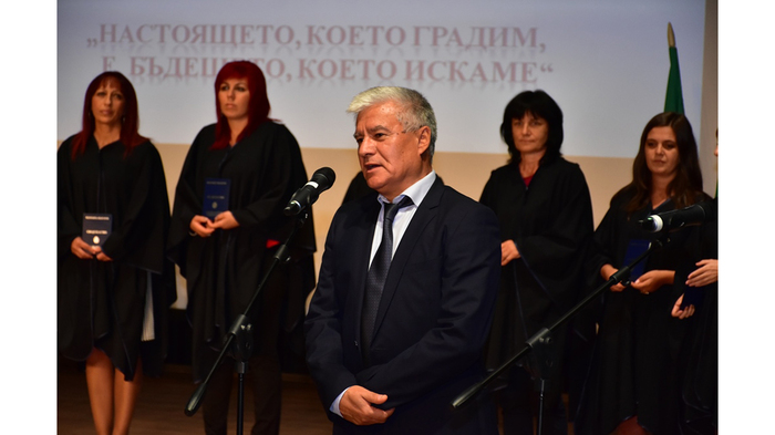 m01_700x700_fit_478b24840a