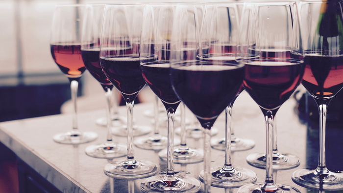 wine-seminar_700x700_fit_478b24840a