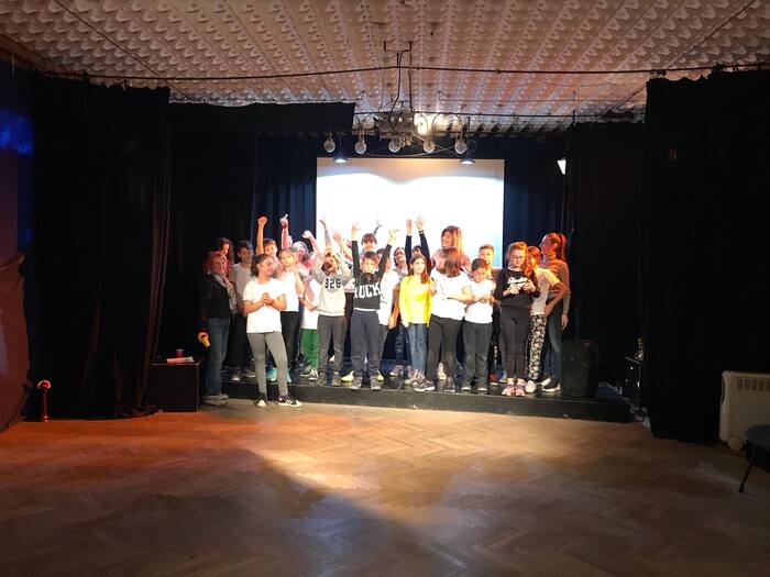 77320884-273984660214950-7620065748894875648-n-1_700x700_fit_478b24840a