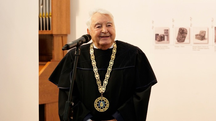 80068343-435672984050964-4470501711739355136-n_700x700_fit_478b24840a