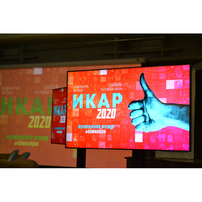 dsc-0002_700x700_pad_478b24840a