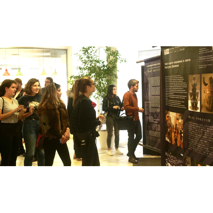 1566336-copy_700x700_pad_478b24840a