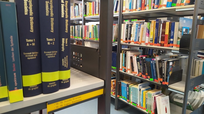 seminar-studenti-03_700x700_fit_478b24840a