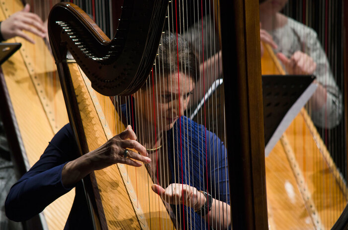 suzana-klincharova-2044-01_700x700_fit_478b24840a