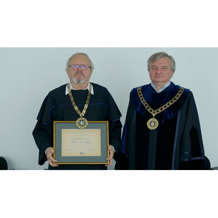 2288274_700x700_pad_478b24840a