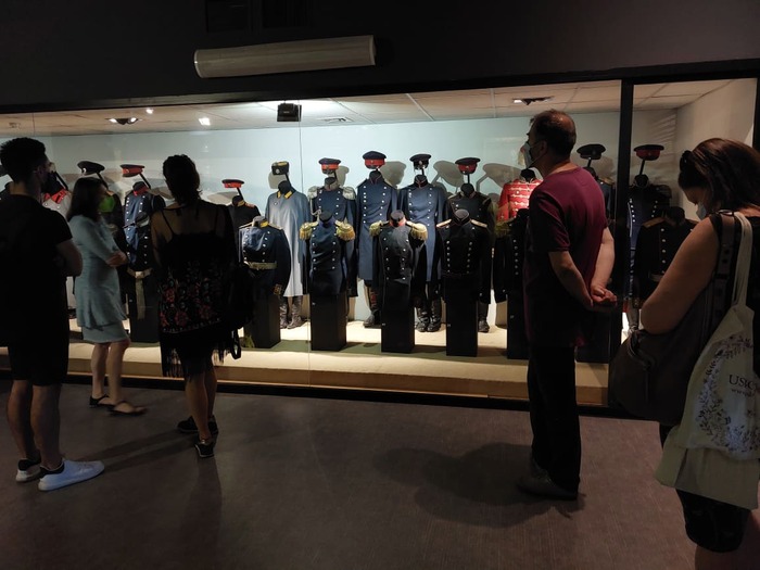 nvim-1_700x700_fit_478b24840a