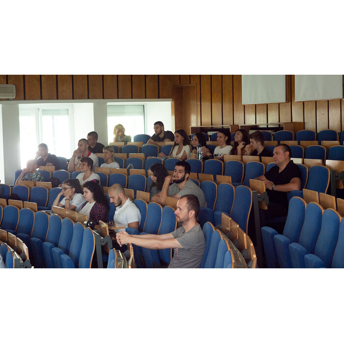 2600182_700x700_pad_478b24840a