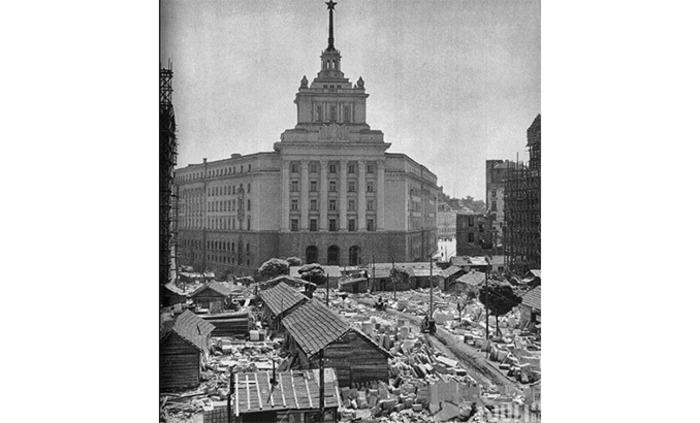 largo_700x700_fit_478b24840a