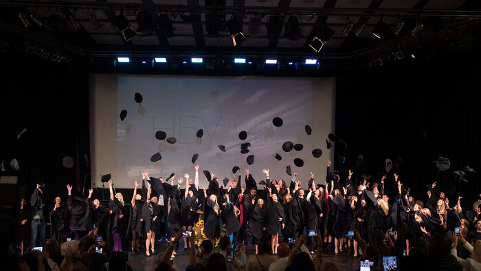 2699307-2_700x700_fit_478b24840a