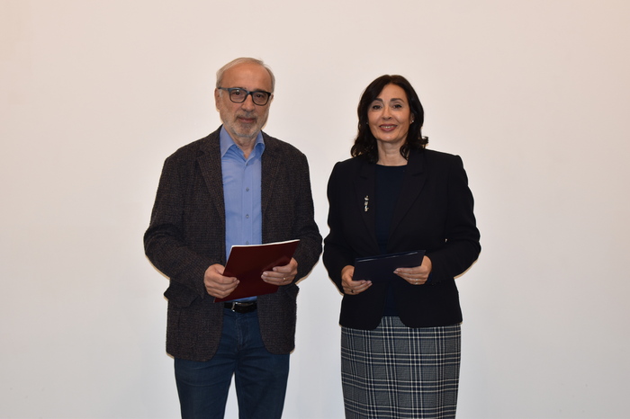 dsc-0452_700x700_fit_478b24840a