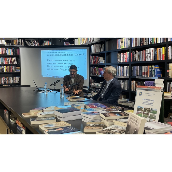 image4_700x700_pad_478b24840a