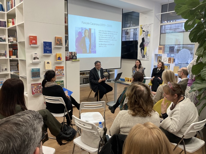 fr_700x700_fit_478b24840a