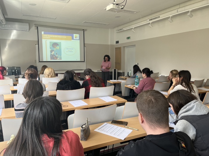 img-3327_700x700_fit_478b24840a