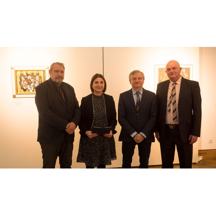 2855163_700x700_pad_478b24840a