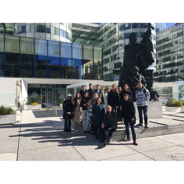 img-73c7f1d2aab33ae606da0b17c947e50a-v_700x700_pad_478b24840a