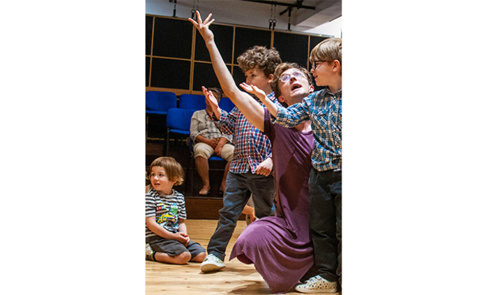 shekspirov-teatur-s-kauza_700x700_fit_478b24840a