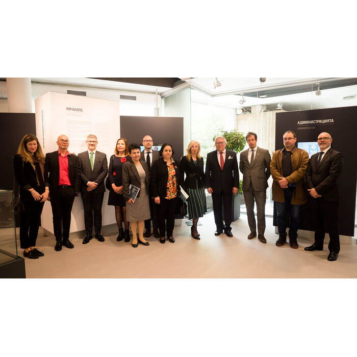 p2922139_700x700_pad_478b24840a