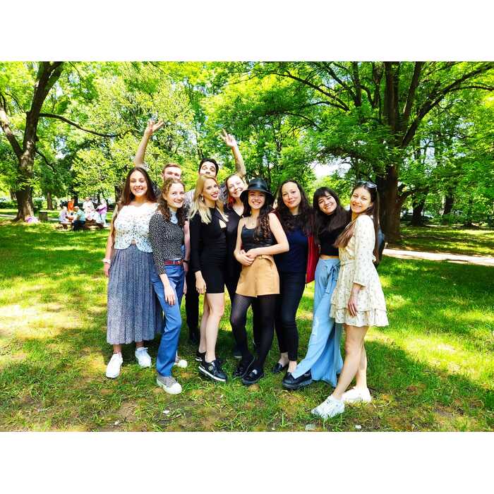 347272300-6118961741484736-633236509952882589-n_700x700_pad_478b24840a