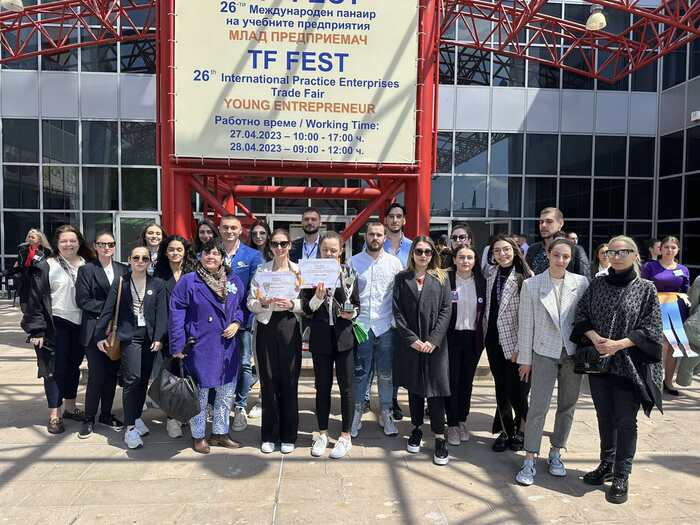 2023-04-28-19-21-06-943-11_700x700_fit_478b24840a