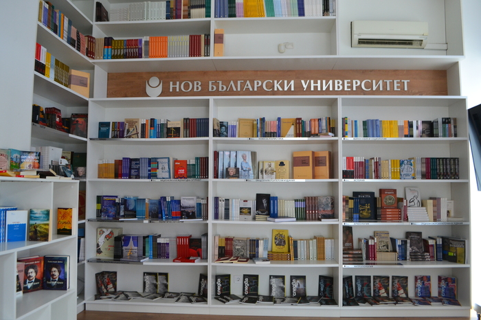 dsc-0204_700x700_fit_478b24840a