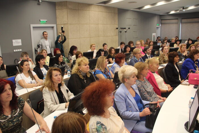 img-4366-2048x1365_700x700_fit_478b24840a