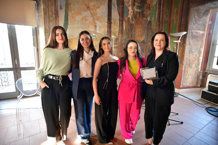 dsc0145_700x700_fit_478b24840a