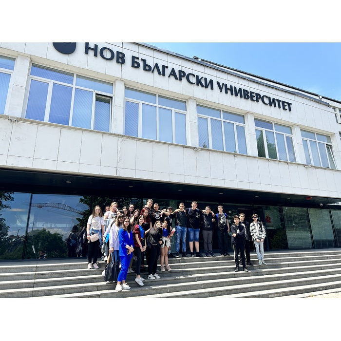 img-3123_700x700_pad_478b24840a