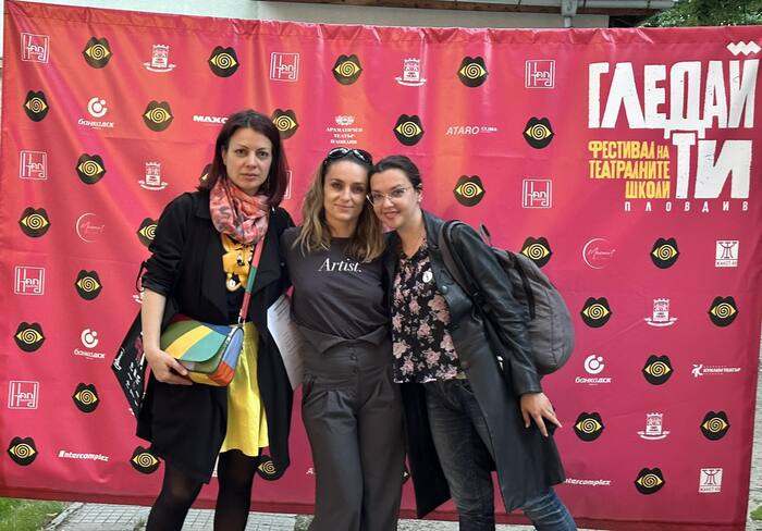 img-cbc6df8f5af30b04e77da15ea583f675-v_700x700_fit_478b24840a