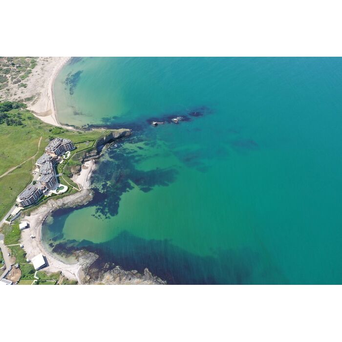 dron_700x700_pad_478b24840a