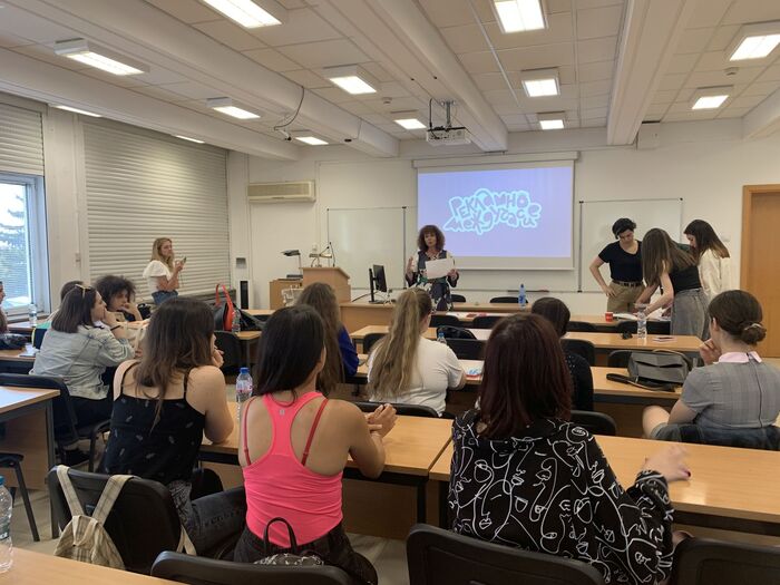 img-3326_700x700_fit_478b24840a