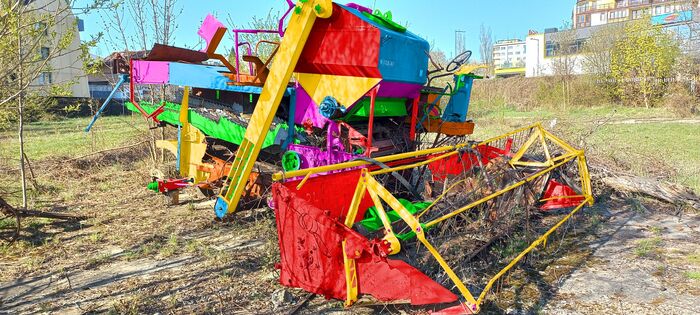 1688118181178_700x700_fit_478b24840a