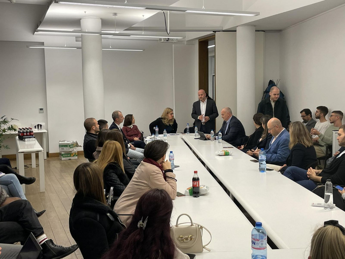 radan-2_700x700_fit_478b24840a