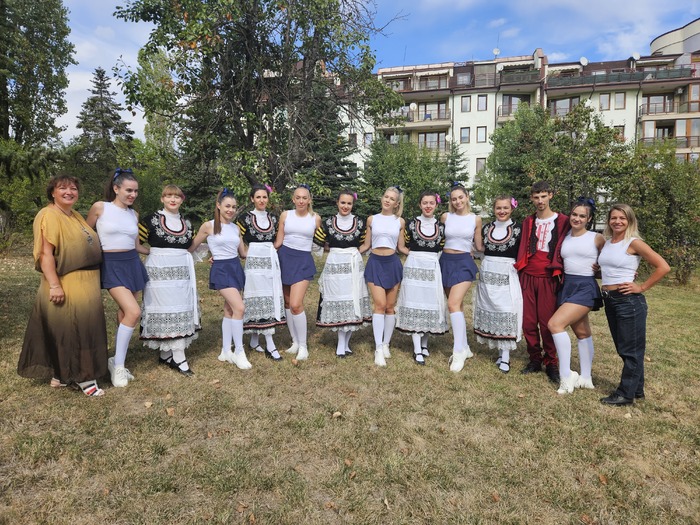 20230929-122211_700x700_fit_478b24840a