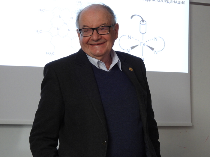 7_700x700_fit_478b24840a