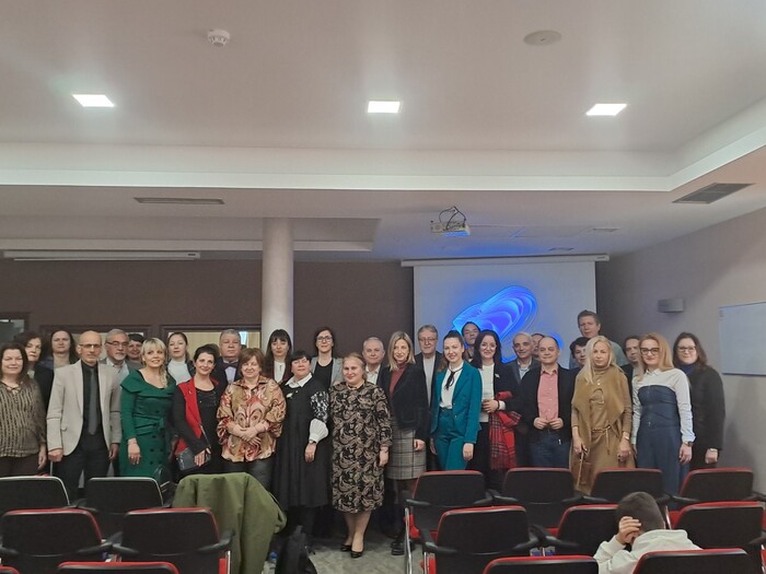 nish-4_700x700_fit_478b24840a