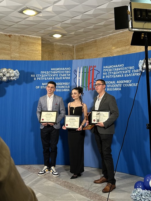 image-50419713_700x700_fit_478b24840a