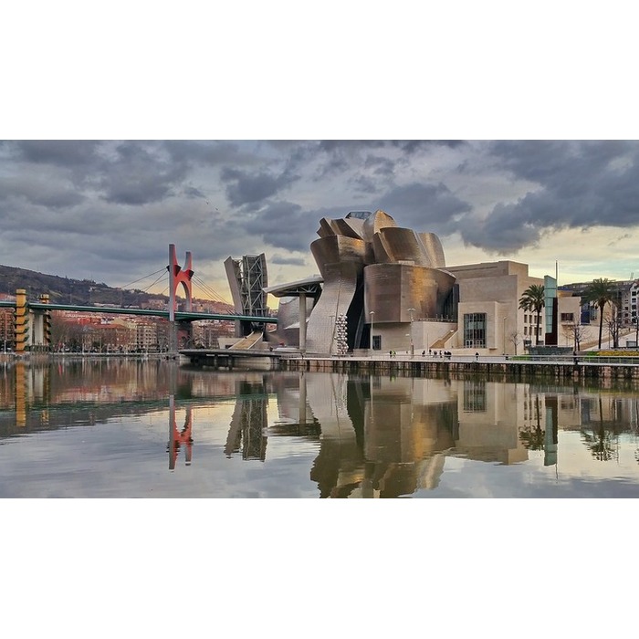 59851-715-3_700x700_pad_478b24840a