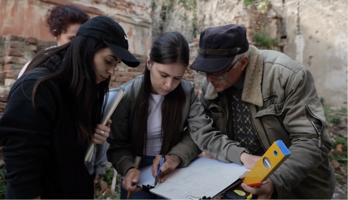 pict-1_700x700_fit_478b24840a