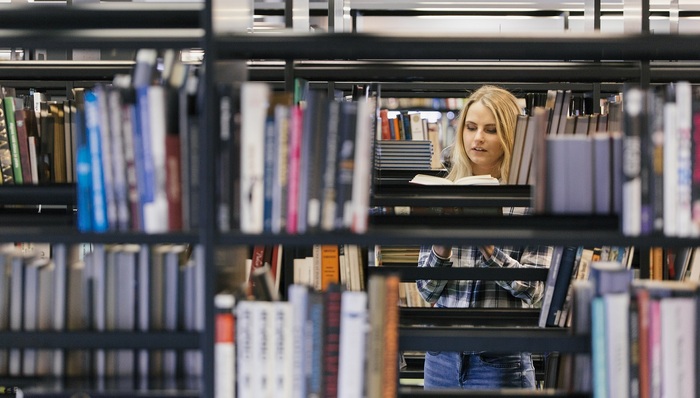 seminar-20-05_700x700_fit_478b24840a