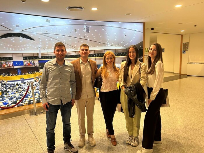 nakova-zaglavna_700x700_fit_478b24840a