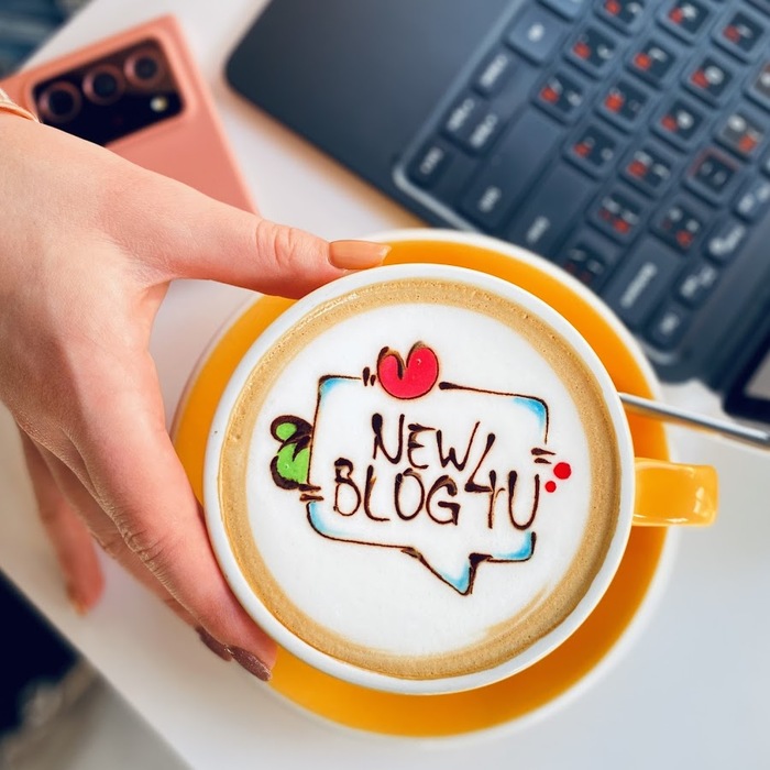 channels4-profile_700x700_fit_478b24840a