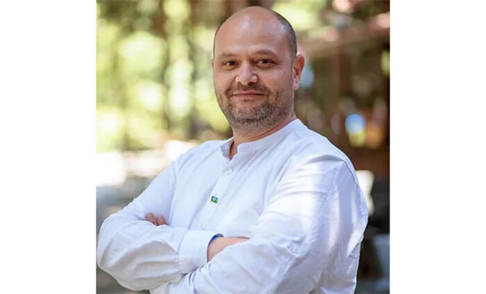 359444858-10223731531105018-3439756425665784307-n_700x700_fit_478b24840a