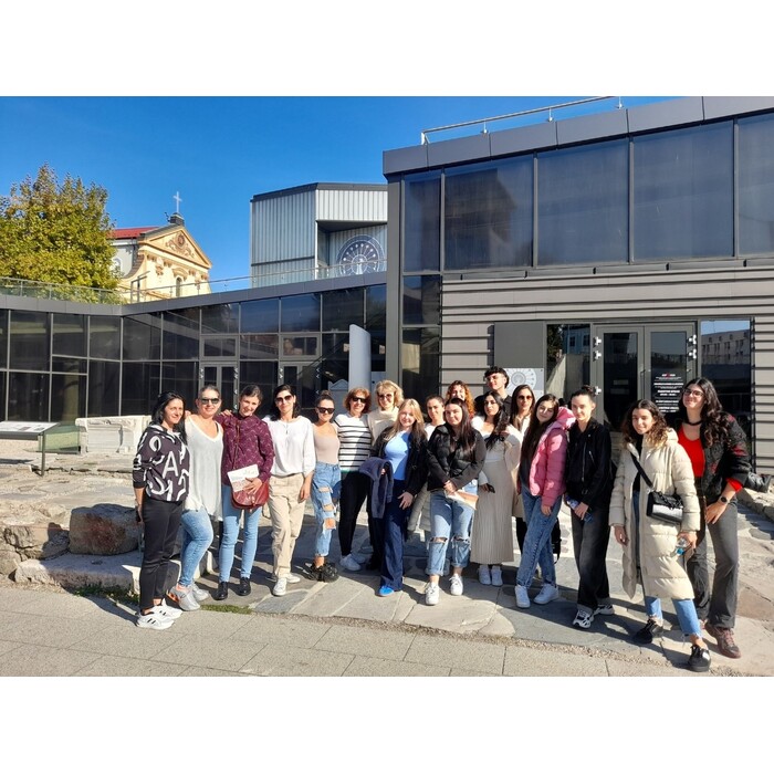 zaglavna_700x700_pad_478b24840a