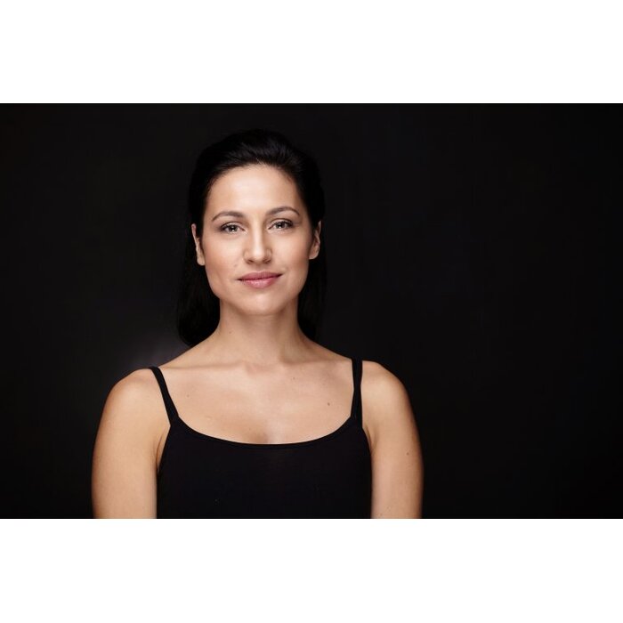 768x_700x700_pad_478b24840a