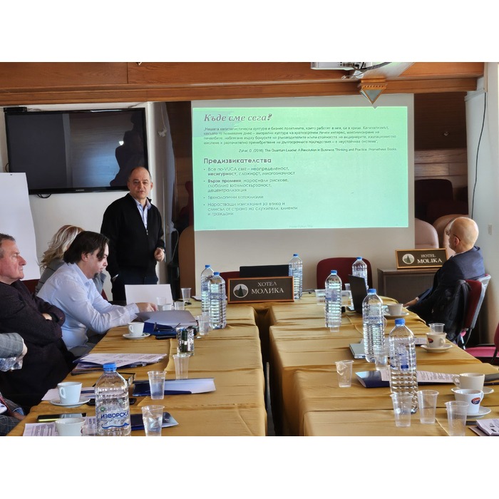 pojarliev1_700x700_pad_478b24840a